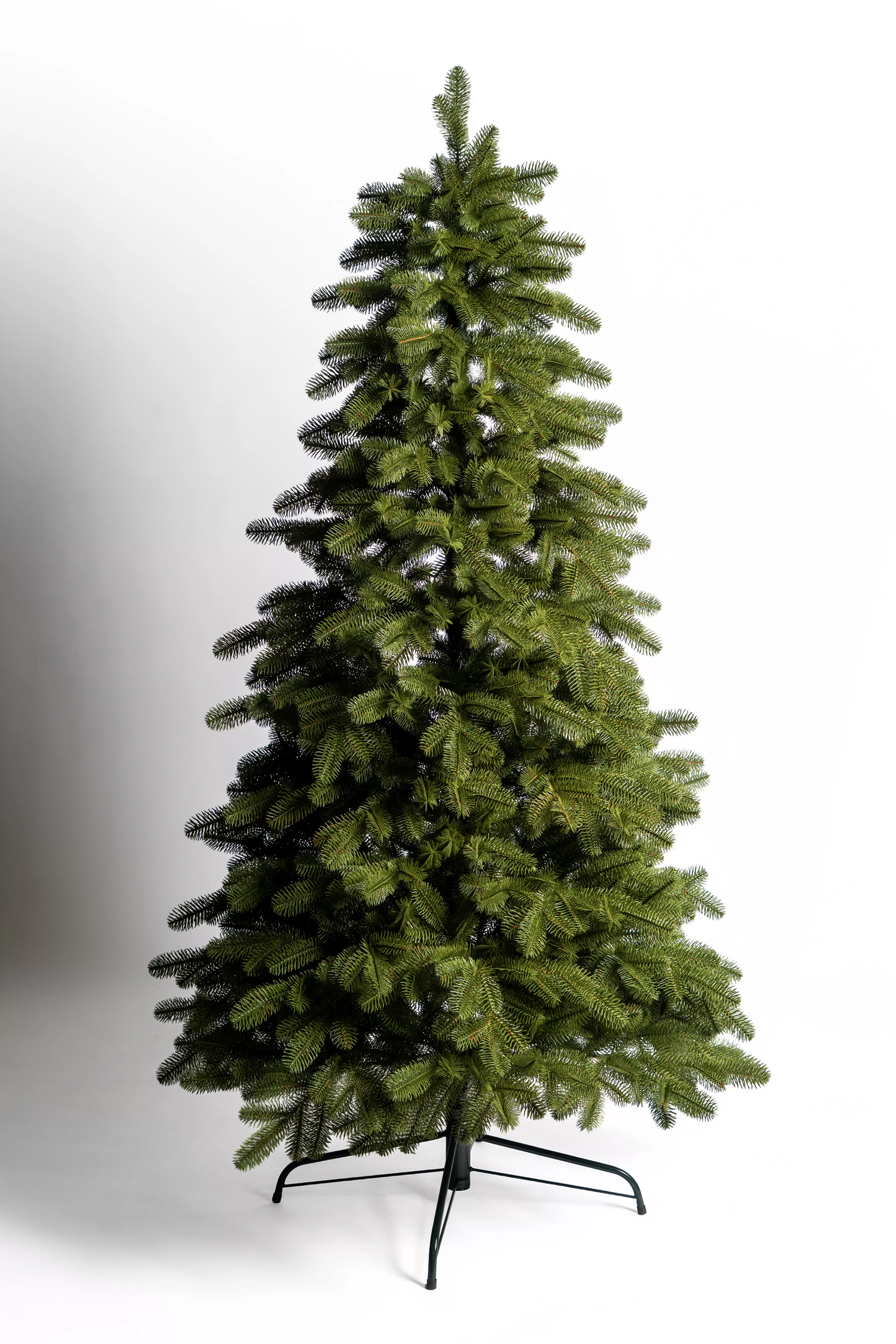 Brad artificial Bucovina